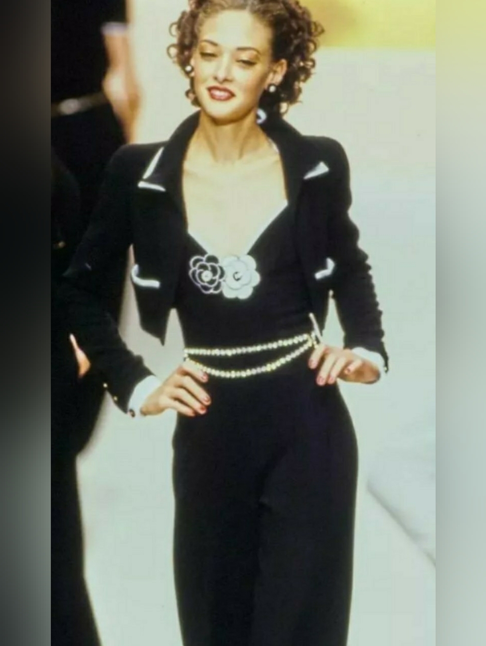 CHANEL Black Cropped Blazer